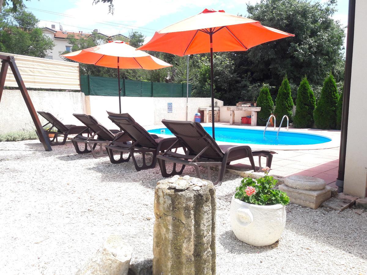 Vacation Home Licinius Ližnjan Extérieur photo